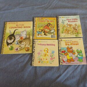 Muppet Babies, Be Nice, Fuzzy Duckling, 5 little Bunnies, My 1st Counting 3 bear